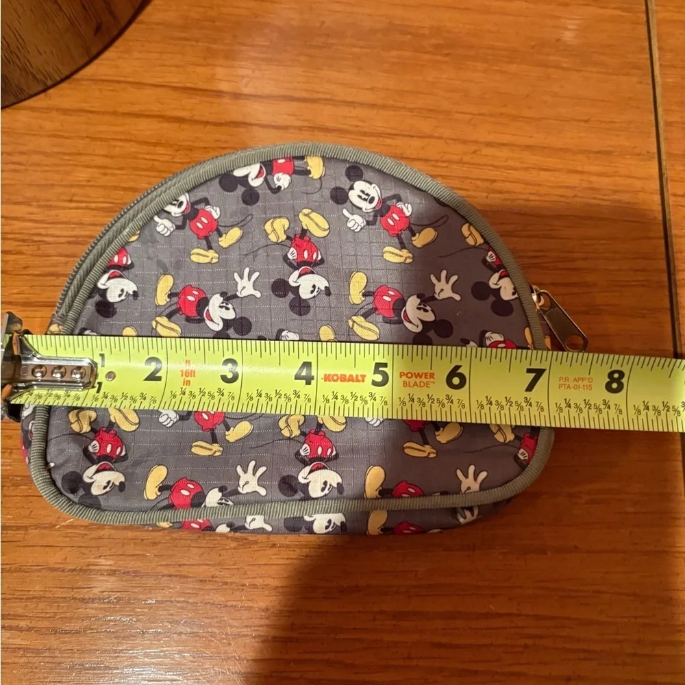 Disney Mickey Mouse cosmetic bag